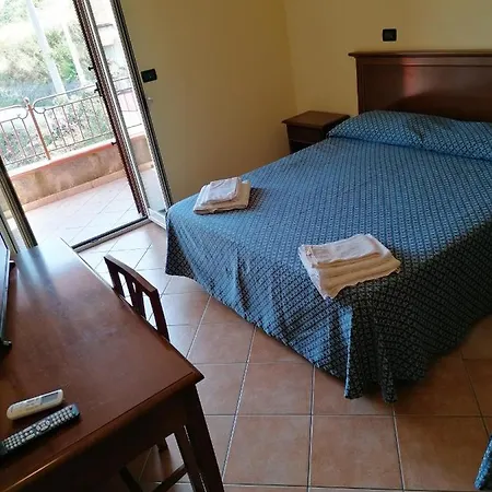 Hotel Nuova Locanda 3*